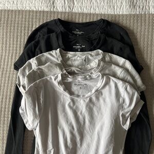 Abercrombie & Fitch Black, Gray, and White T-Shirt Trio